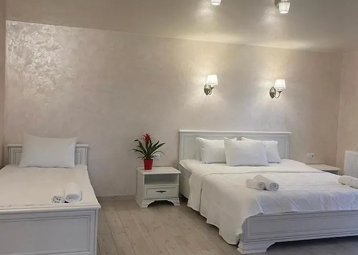 Dalim Hotel *